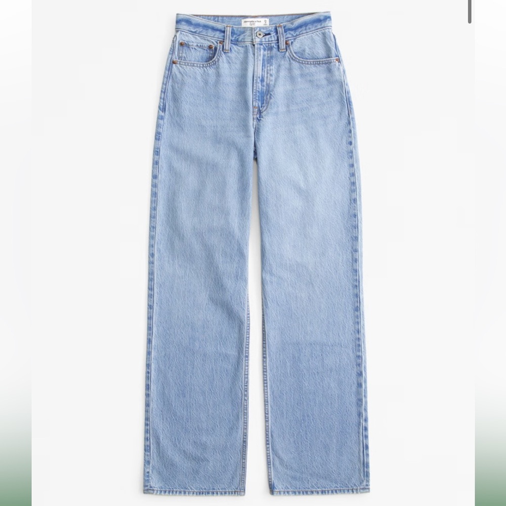Abercrombie High Rise Loose Jean in Medium Blue
